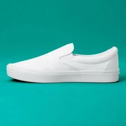 Vans ComfyCush Slip-On In White -Chic Shoe Specialty Store 4161 3 1100x