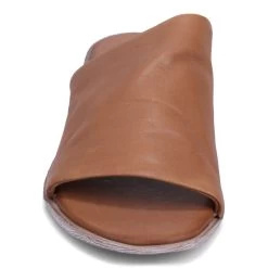 Bueno Women's Yanni Sandal In Walnut -Chic Shoe Specialty Store BU YANNI WAL 1192 3 1100x