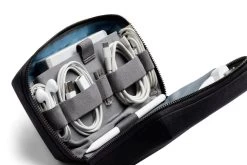 Bellroy Tech Kit -Chic Shoe Specialty Store bellroy etka black web 04 1100x